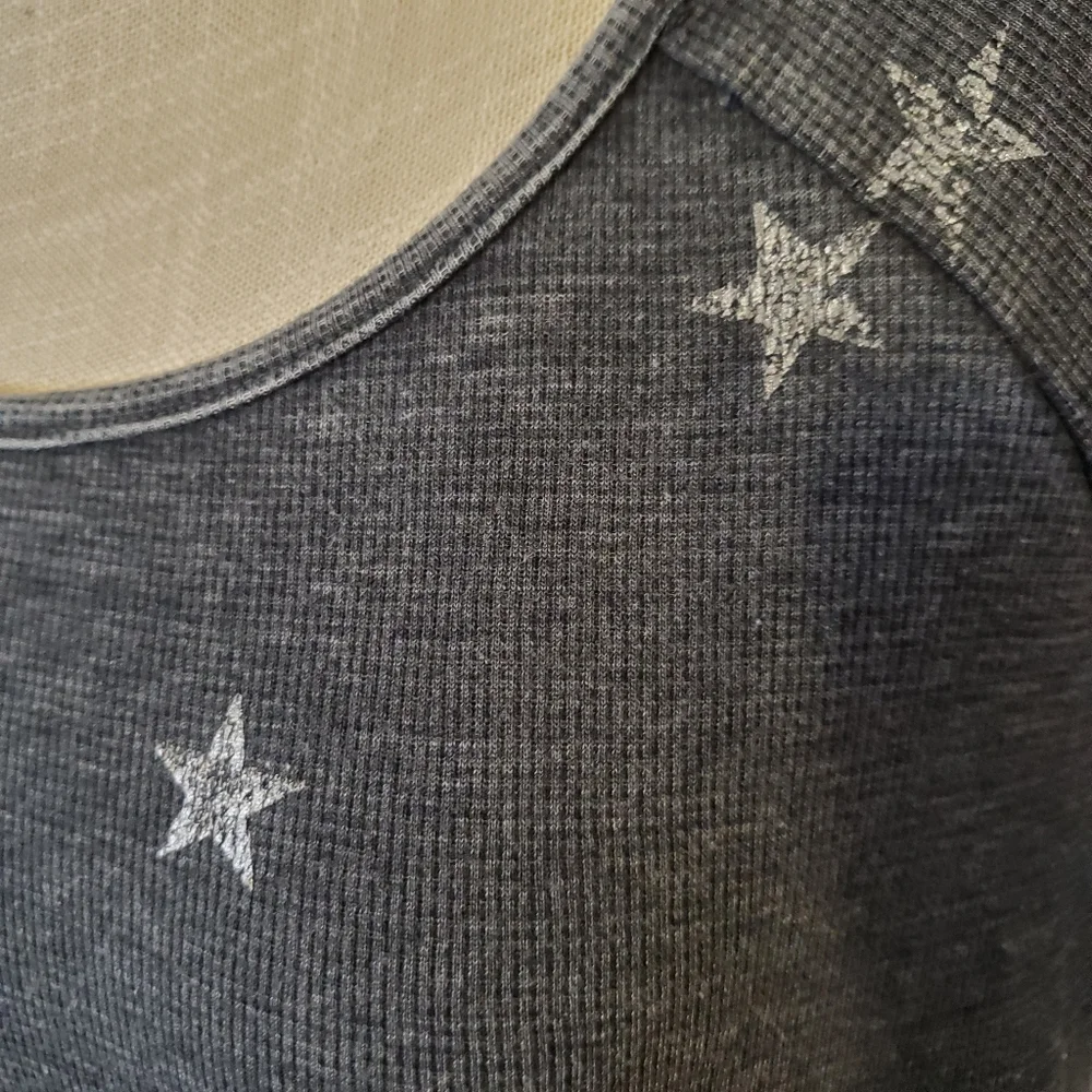 Jane and Delancey Blue Star Print Short Sleeve Top